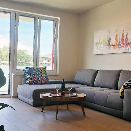 Aparthotel Two In One Building Checkin