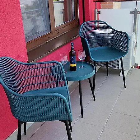 Apartmanhotel Two In One Building Checkin Pozsony